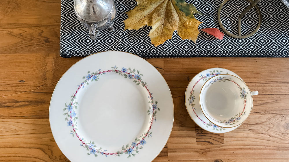 Entertaining for the Holidays: Sustainably, Worry-Free and Stylish