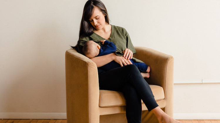 3 Stylish Outfits for Every Phase of Motherhood