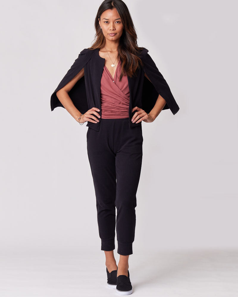 Chic black best maternity clothes, the best option for nursing mothers