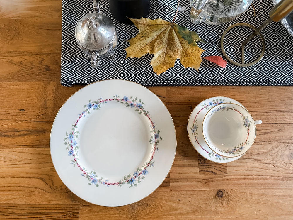 Entertaining for the Holidays: Sustainably, Worry-Free and Stylish