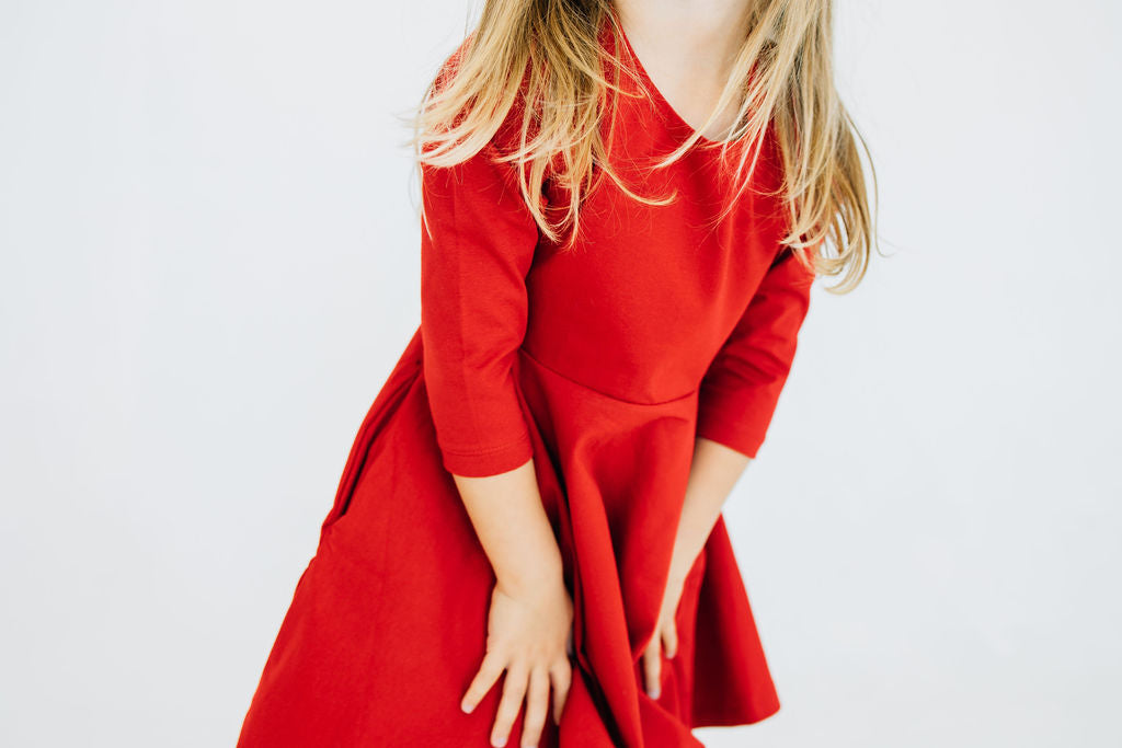 kids dresses Girls Birthday Dress Fiona Flower Girl Dress Its a party dress Pentelei 2310 Sweetheart Neckline Kids